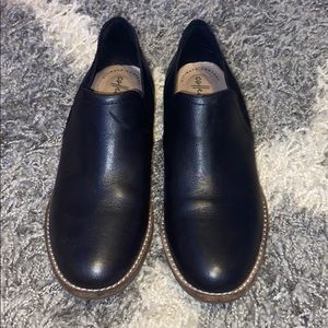 Woman’s dress shoes (Clark’s)